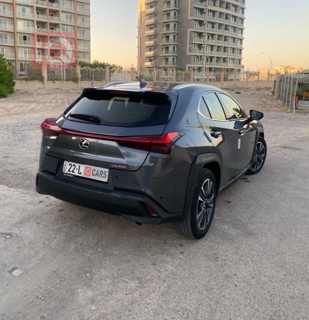 Lexus UX
